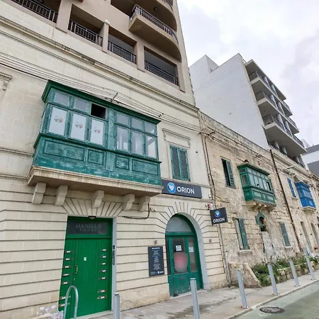 Beautiful Seafront With Private Balcony & Bbq By 360 Estates Pietà