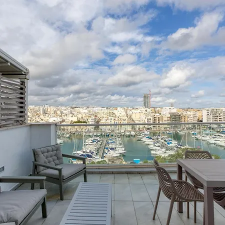 Beautiful Seafront With Private Balcony & Bbq By 360 Estates *