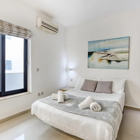 Lejlighed Beautiful Seafront With Private Balcony & Bbq By 360 Estates *