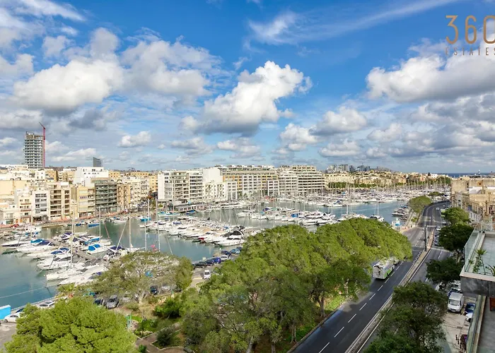 Beautiful Seafront With Private Balcony & Bbq By 360 Estates Pietà