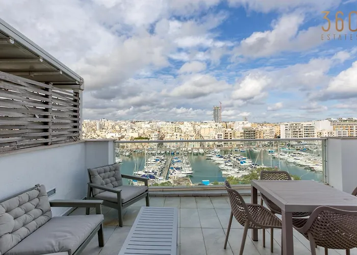 Beautiful Seafront With Private Balcony & Bbq By 360 Estates *