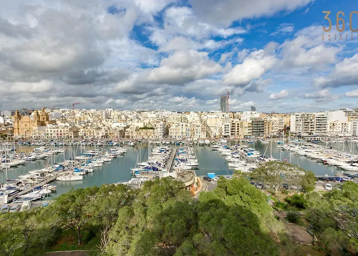 Beautiful Seafront With Private Balcony & Bbq By 360 Estates Pietà